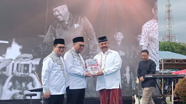 Serah Terima Memori Jabatan Bupati Kukar “Makaseh Busu Edi dan Emek Sukses Digela