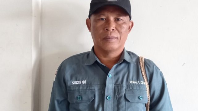 Kepala Desa Loh Sumber, Sukirno