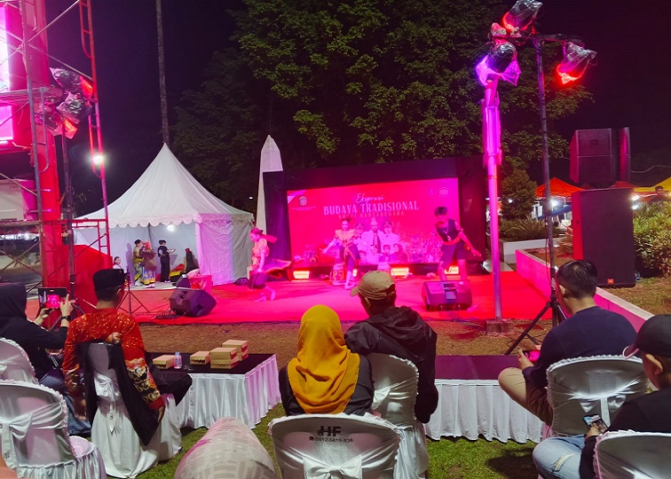 Malam Ekpresi Budaya Tradisional Kukar
