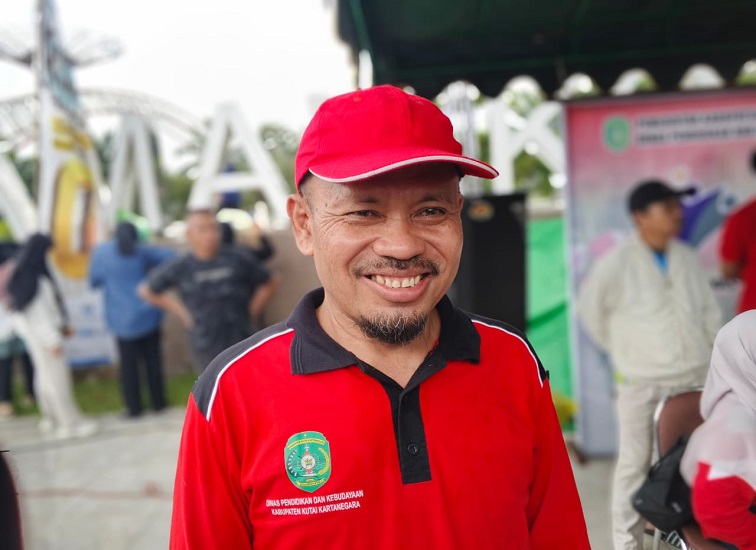 Plt Sekretaris Disdikbud Kukar, Pujianto