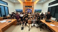 Foto bersama usai pelatihan jurnalis yang diselenggarakan SMSI Kukar