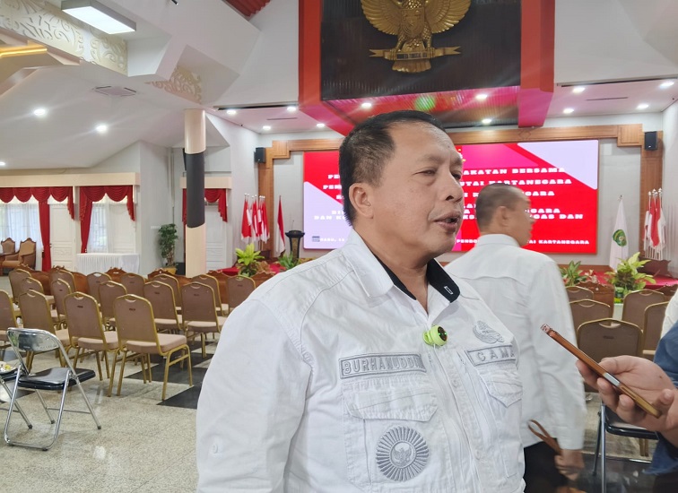 Camat Samboja Barat, Burhanuddin