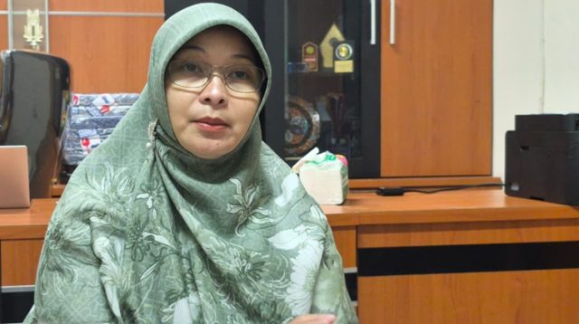 Plt. Kepala Bidang SMP Dinas Pendidikan dan Kebudayaan (Disdikbud) Kukar, Emy Rosana Saleh