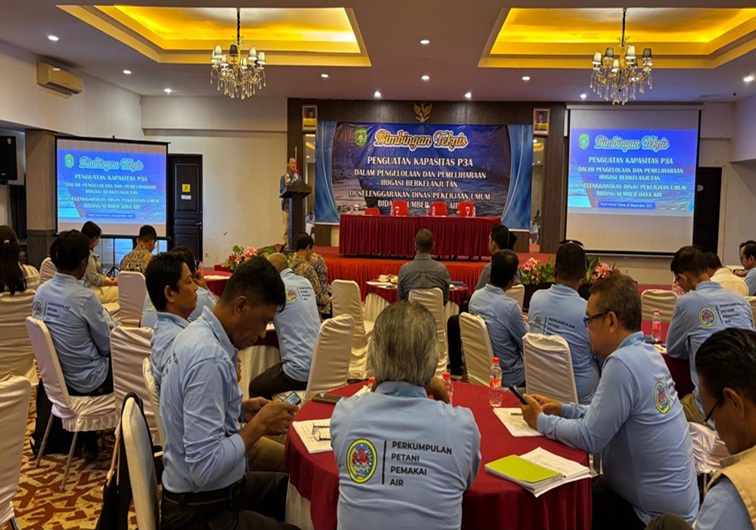 Bimtek Penguatan Kapasitas Perkumpulan Petani Pemakai Air (P3A) dalam Pengelolaan dan Pemeliharaan Irigasi Berkelanjutan yang Diselenggarakan Dinas Pekerjaan Umum
