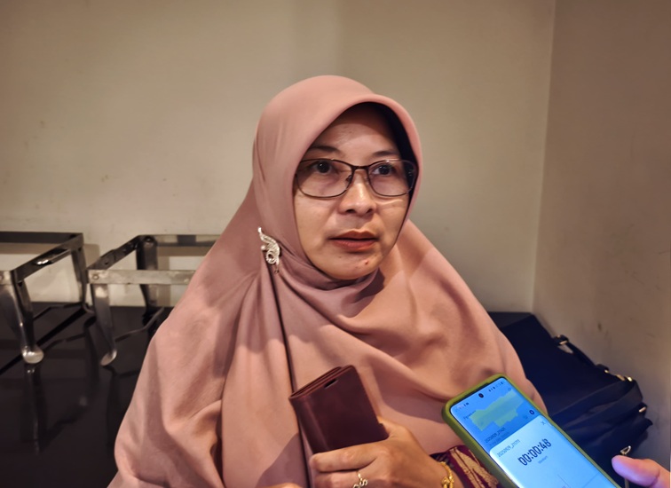 Plt. Kabid Pendidikan SMP Disdikbud Kukar, Emy Rosana Saleh