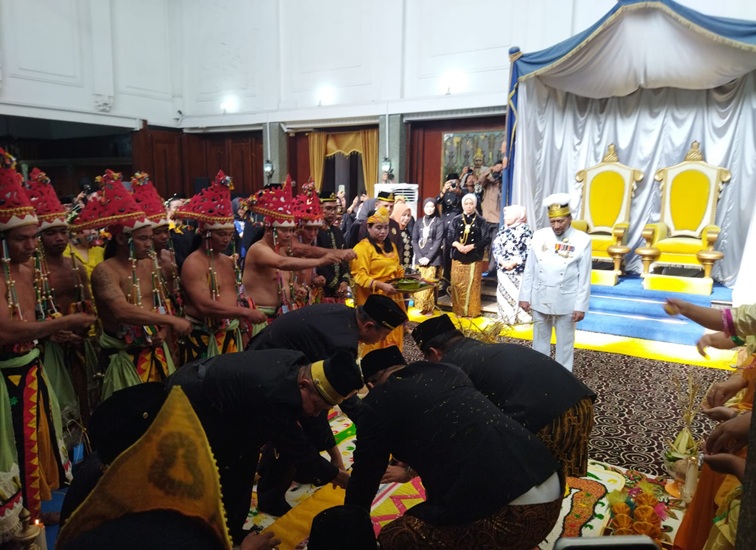 Ritual Perebahan Tiang Ayu