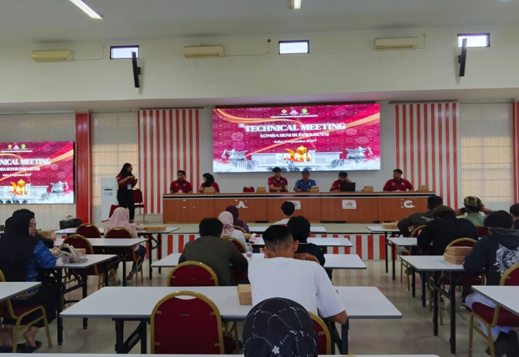 Technical Meeting Persiapan Erau 2025 yang Digelar Disdikbud Kukar