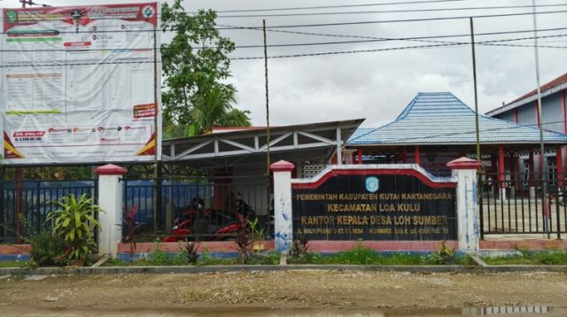 Kantor Desa Loh Sumber