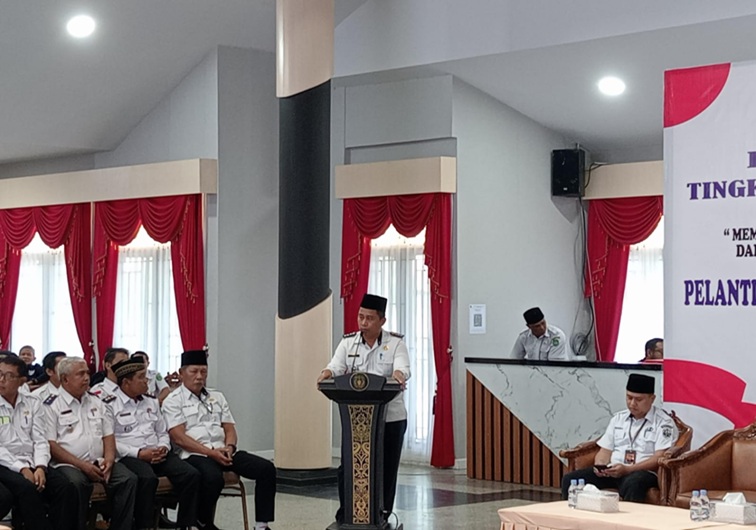 Camat Tenggarong, Sukono. (Lingkarkaltim/M. As'ari)