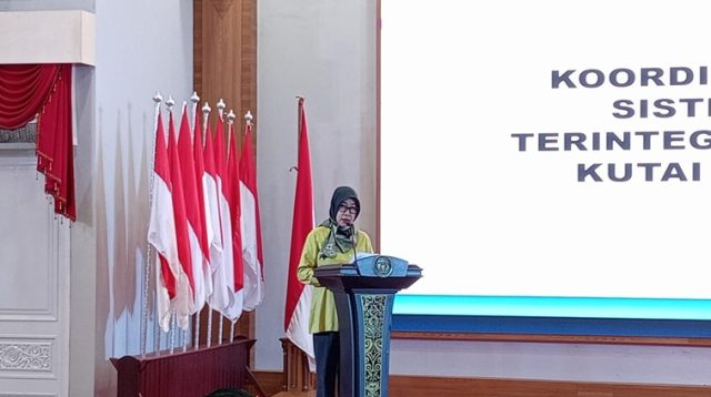 Plt. Kepala Diarpus Kukar, Rinda Desianti. (Lingkar Kaltim/M. As'ari)