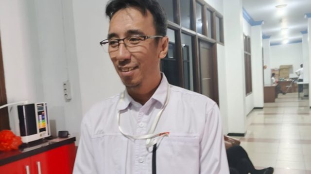 Pamong Budaya Ahli Muda Bidang Cagar Budaya Disdikbud Kukar, M. Saidar. (Lingkar Kaltim/M. As'ari)