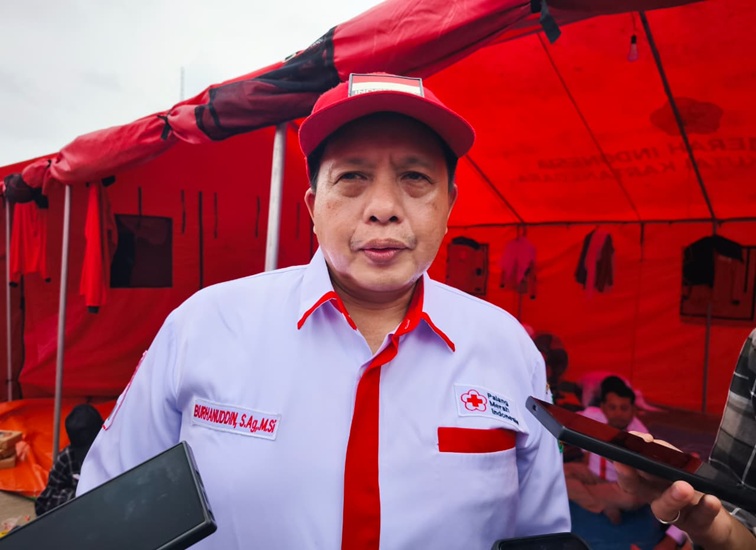 Camat Samboja Barat, Burhanuddin (kiki/Lingkarkaltim)