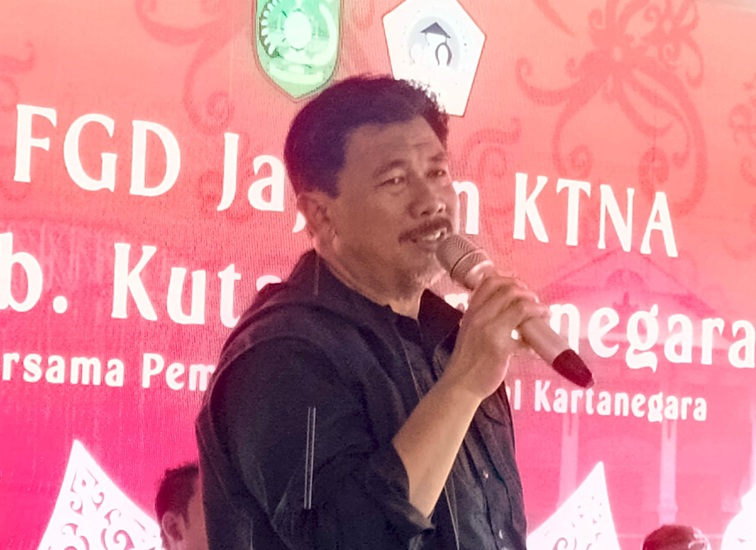 Sekda Kukar, Sunggono saat Memberikan Sambutan