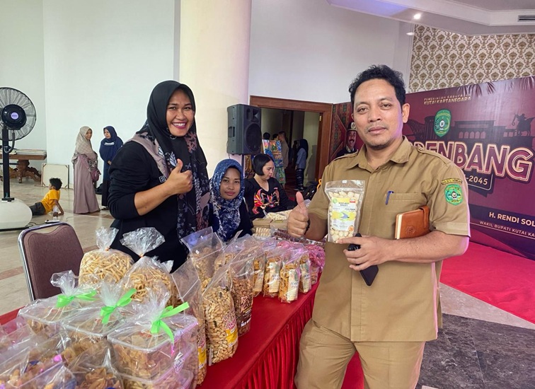 Produk Amplang Balet (kiki/Lingkarkaltim)