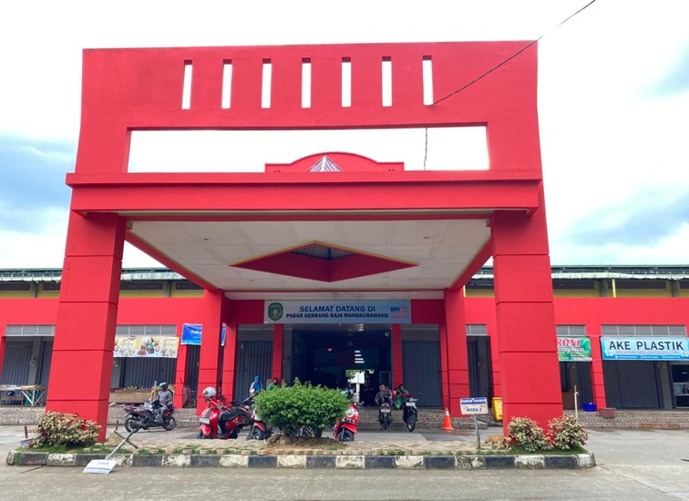 Pasar Gerbang Raja Mangkurawang (Rizki/Lingkarkaltim)