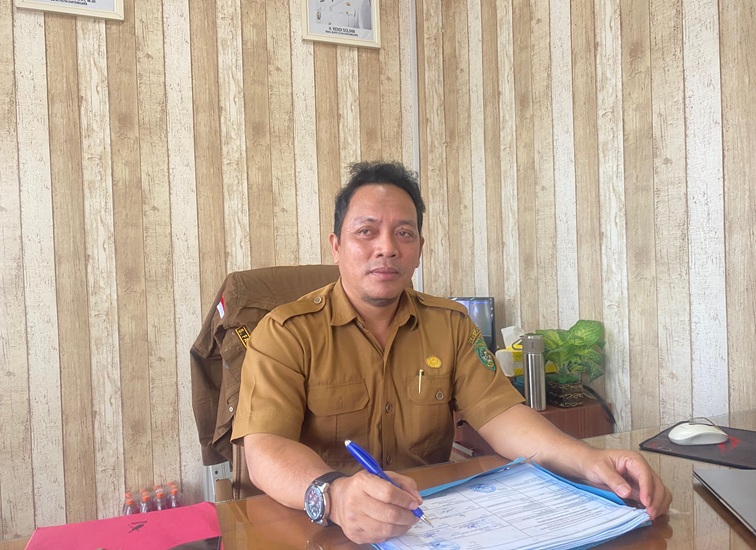 Plt. Kepala Disperindag Kukar Sayid Fathullah