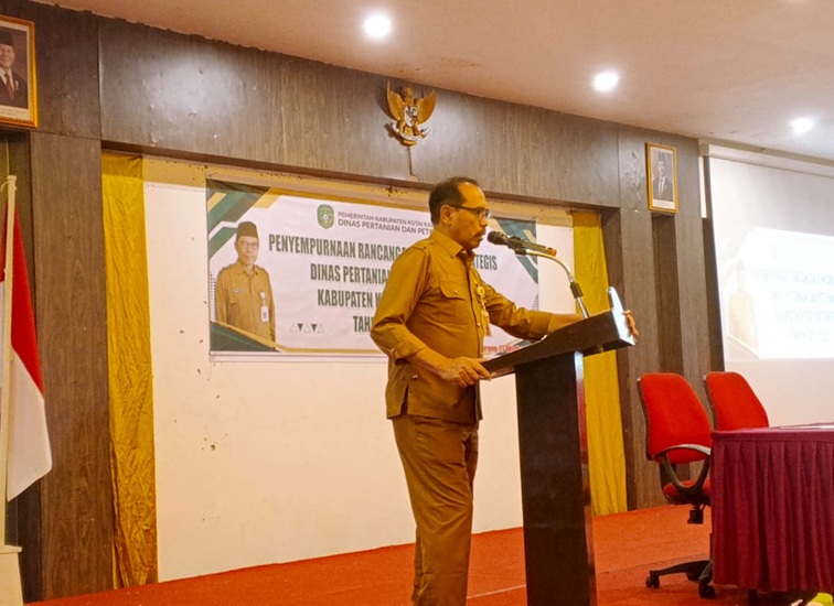 Kepala Distanak Kukar, Muhammad Taufik