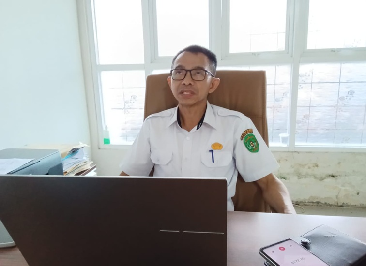 Kepala Bidang Pemasaran Produk Dalam Negeri dan Pengendalian Barang Pokok Disperindag Kukar, Muhammad Bustani. (Lingkar Kaltim/M. As'ari)