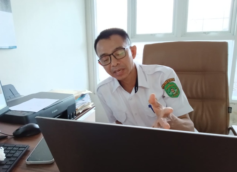 Kepala Bidang Pemasaran Produk Dalam Negeri dan Pengendalian Barang Pokok, Muhammad Bustani. (Lingkar Kaltim/M. As'ari)