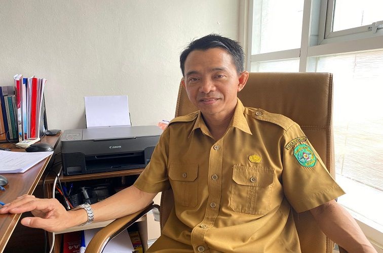 Kepala Bidang Pemasaran Produk Dalam Negeri dan Pengendalian Barang Pokok Disperindag Kukar, Muhammad Bustani