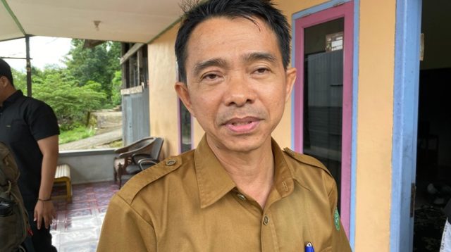 Kepala Bidang Pemasaran Produk Dalam Negeri dan Pengendalian Barang Pokok Disperindag Kukar Muhammad Bustani (Kiki/Lingkarkaltim)