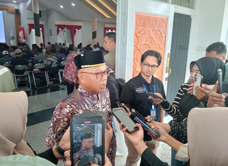 Plt. Kepala Diskop-UKM Kukar Thaufiq Zulfian Noor. (Lingkar Kaltim/M. As'ari)