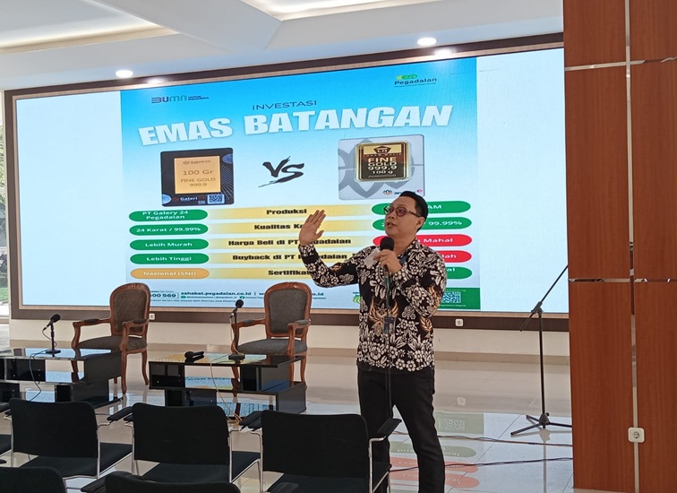 Kepala Divisi Penjualan Pegadaian Kantor Area Samarinda, Didik Haryoko. (Lingkar Kaltim/M. As'ari)