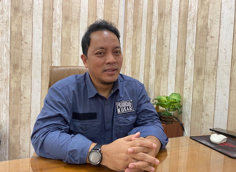 Plt. Kepala Disperindag Kukar Sayid Fathullah (Kiki/Lingkarkaltim)