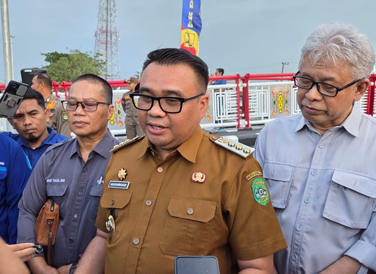Bupati Kukar dr. Aulia Rahman Basri. (Lingkar Kaltim/M. As'ari)
