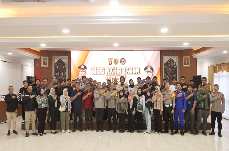 Publikasi capaian kinerja Polres Kukar tahun 2025. (Lingkar Kaltim/M. As'ari)