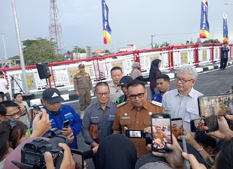 Bupati Kukar dr. Aulia Rahman Basri. (Lingkar Kaltim/M. As'ari)