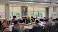 Rapat pembahasan penetapan UMK dan UMSK Kukar 2026. (Lingkar Kaltim/M. As'ari)