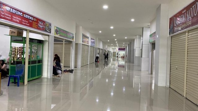 Suasana di dalam pasar Tangga Arung Square. (Lingkar Kaltim/M. As'ari)