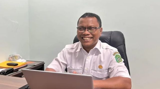 Kepala Bidang Rehabilitasi Sosial dan Penanganan Warga Imigran Korban Tindak Kekerasan Dinsos Kukar, Sunarko. (Lingkar Kaltim/M. As'ari)