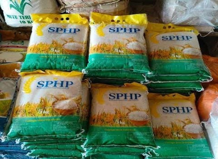 Beras SPHP dari Bulog. (Istimewa)