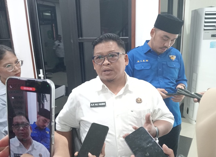 Kepala Dispora Kukar Aji Ali Husni. (Lingkar Kaltim/M. As'ari)