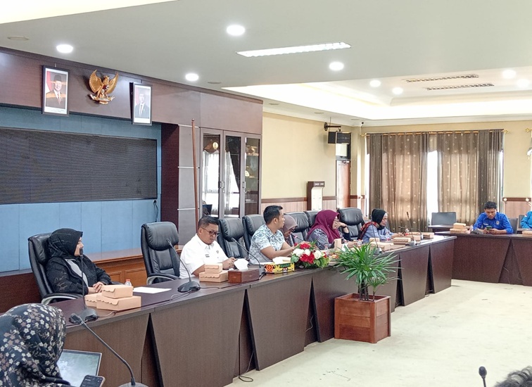 RDP Komisi IV DPRD Kukar bersama Pemkab dan Organisasi Keolahragaan serta Kepemudaan. (Lingkar Kaltim/M. As'ari)