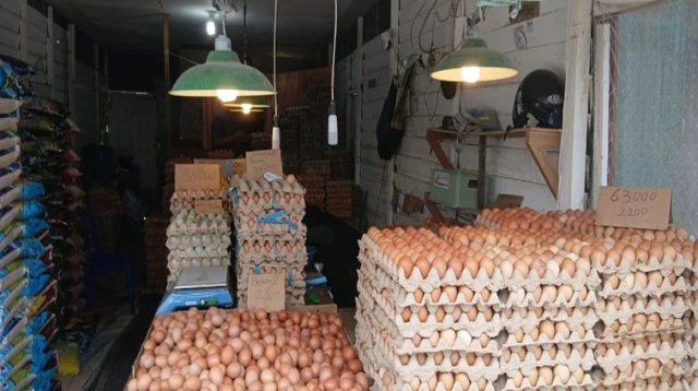 Dagangan milik Ridwan. (Lingkar Kaltim/M. As'ari)