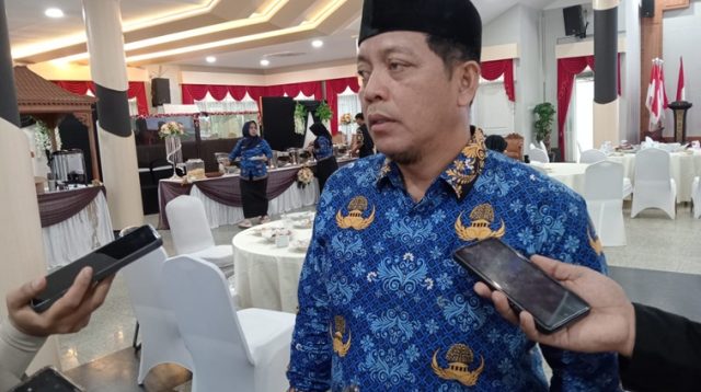 Plt. Kepala Disperindag Kukar Sayid Fathullah. (Lingkar Kaltim/M. As'ari)