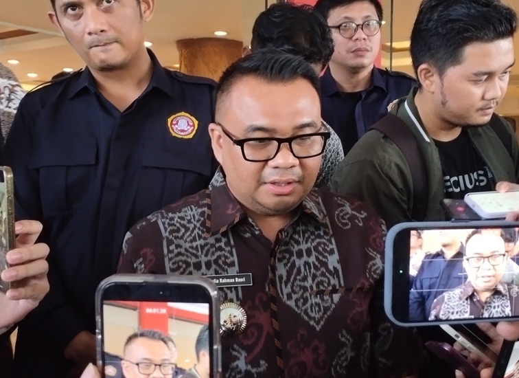 Bupati Kukar dr. Aulia Rahman Basri. (Lingkar Kaltim/M. As'ari)