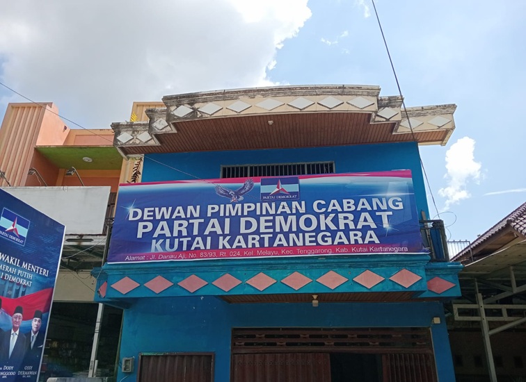 Sekretariat DPC Demokrat Kukar. (Lingkar Kaltim/M. As'ari)
