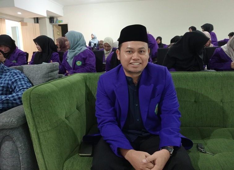 Dekan FAI Unikarta Habib Zainuri. (Lingkar Kaltim/M. As'ari)