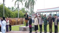Puncak peringatan Hardiknas di Kantor Bupati Kukar. (Lingkar Kaltim/M. As'ari)