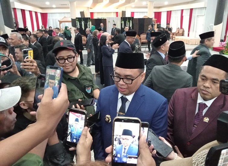 Bupati Kukar dr. Aulia Rahman Basri. (Lingkar Kaltim/M. As'ari)