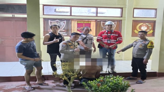 Tim garangan berhasil amankan terduga pelaku penusukan di Loa Janan, Rabu (3/6/26). (Doc. Polsek Loa Janan)