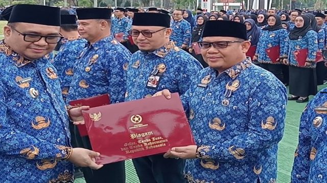 Plt. Kepala BKPSDM Kukar, Arianto. (Lingkar Kaltim/M. As'ari)