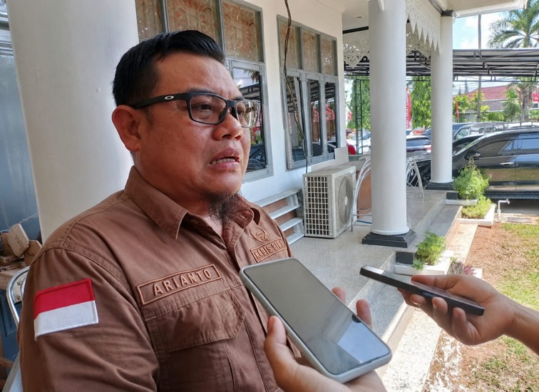 Kepala Dinas Pemberdayaan Masyarakat dan Desa Kukar, Arianto (Lingkar Kaltim/M. As'ari)