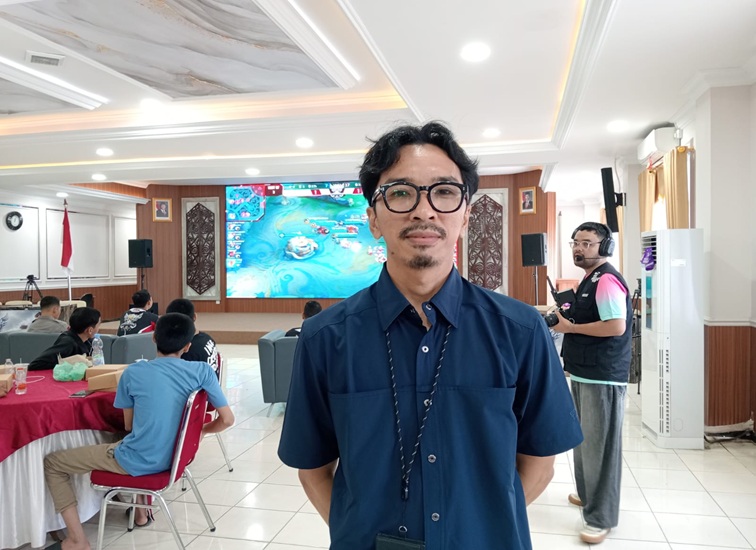 Ketua IESPA Kukar Candra Oktavianto. (Lingkar Kaltim/M. As'ari)
