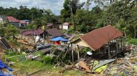 Rumah Warga Terdampak Longsor, Senin (1/6/2026) (Rizki/Lingkar Kaltim)