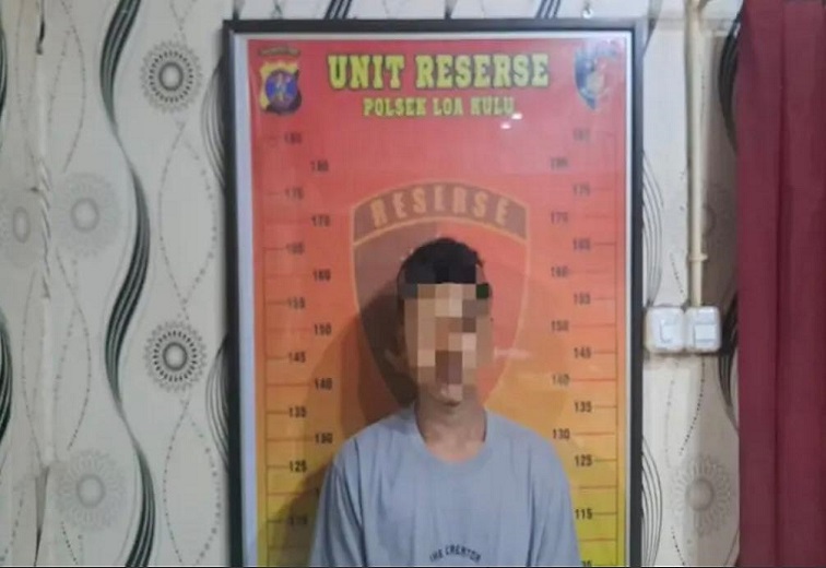 Pelaku yang diamankan polsek loa kulu, Selasa (16/6/26). (Doc. Humas Polres Kukar)